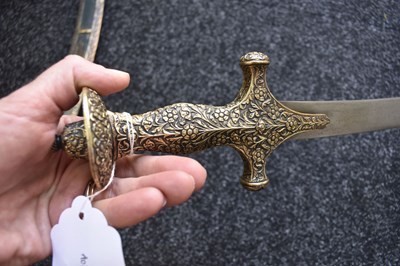 Lot 49 - A 19TH CENTURY WOOTZ DAMASCUS BLADED INDIAN TULWAR