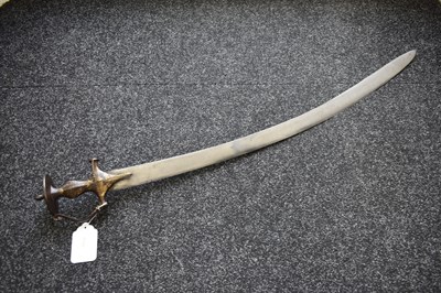 Lot 50 - AN INTERESTING LATE 18TH CENTURY INDIAN TULWAR OR SWORD