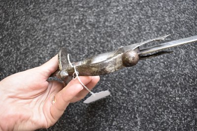 Lot 53 - A 19TH CENTURY MUNITIONS QUALITY INDIAN RAJPUT TULWAR OR SWORD