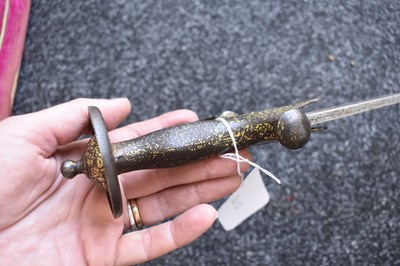 Lot 51 - A 19TH CENTURY INDIAN TULWAR OR SWORD