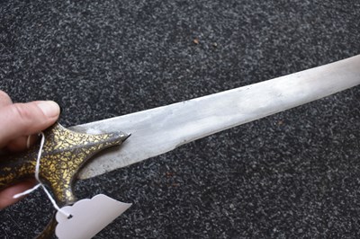 Lot 51 - A 19TH CENTURY INDIAN TULWAR OR SWORD