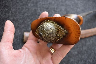 Lot 64 - AN EARLY 20TH CENTURY ETHIOPIAN SHOTEL OR SWORD