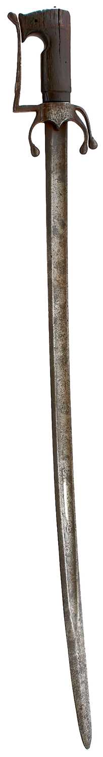Lot 66 - A LATE 18TH CENTURY ARAB NIMCHA OR SWORD