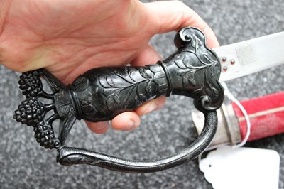 Lot 48 - A GOOD 19TH CENTURY BASALT HILTED INDIAN SHAMSHIR
