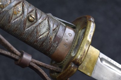 Lot 8 - A JAPANESE NCO'S TYPE 95 SHIN-GUNTO