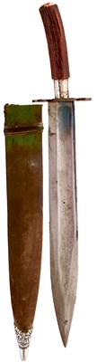 Lot 662 - AN UNUSUAL 19TH CENTURY INDIAN BOWIE OR HUNTING KNIFE
