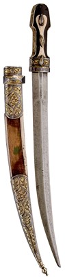Lot 678 - A LATE 19TH OR EARLY 20TH CENTURY SILVER NIELLO BALKAN KINDJAL