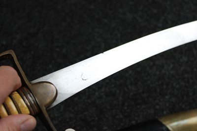 Lot 94 - A 1796 PATTERN LIGHT CAVALRY OFFICER'S SABRE WITH TROPHY BLADE