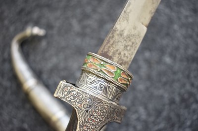 Lot 71 - A LATE 19TH CENTURY MOROCCAN KOUMMYA OR JAMBIYA