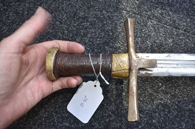 Lot 69 - A LATE 19TH CENTURY SUDANESE KASKARA OR SWORD