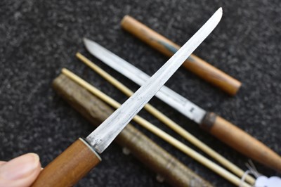 Lot 75 - A CHINESE TROUSSE OR DAGGER SET