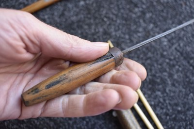 Lot 75 - A CHINESE TROUSSE OR DAGGER SET