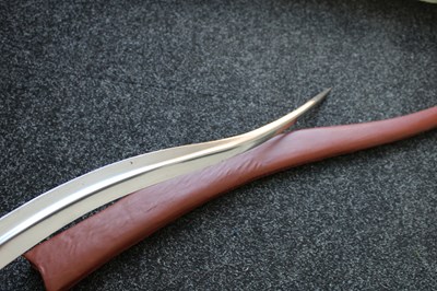 Lot 57 - A HIGHLY UNUSUAL LATE 18TH CENTURY INDIAN ARMOUR PIERCING FIRANGI