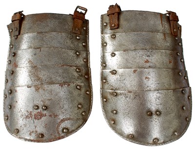 Lot 194 - A PAIR OF TASSETS