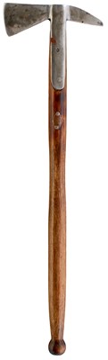 Lot 117 - A 19TH CENTURY ROYAL NAVAL BOARDING AXE