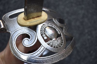 Lot AN 1845 PATTERN HONOURABLE ARTILLERY COMPANY OFFICER'S SWORD