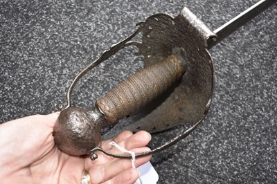 Lot AN ENGLISH CIVIL WAR PERIOD MORTUARY HILTED BACK SWORD