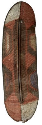 Lot 123 - A 19TH CENTURY CENTRAL AFRICAN WICKER SHIELD, CONGO