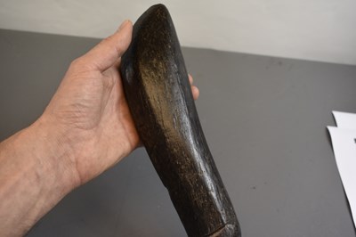 Lot 119 - A SCARCE 19TH CENTURY PACIFIC ISLANDS HAND CLUB