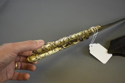 Lot 78 - A GOOD 18TH CENTURY INDIAN KATAR