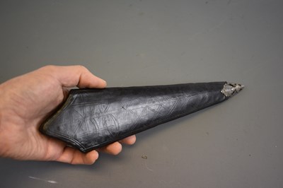 Lot 78 - A GOOD 18TH CENTURY INDIAN KATAR