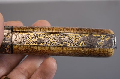 Lot 86 - A FINE LATE 18TH CENTURY OR EARLY 19TH CENTURY PERSIAN KARD