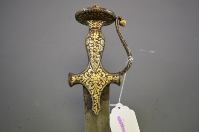 Lot 48 - A LATE 18TH CENTURY INDIAN SIKH TULWAR