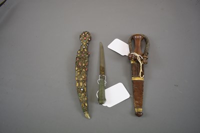 Lot 75 - AN OTTOMAN JADE HILTED KARD